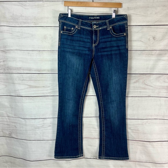 Maurices Denim - Maurices Straight Leg Jeans. Sz. 9/10. X-Short.